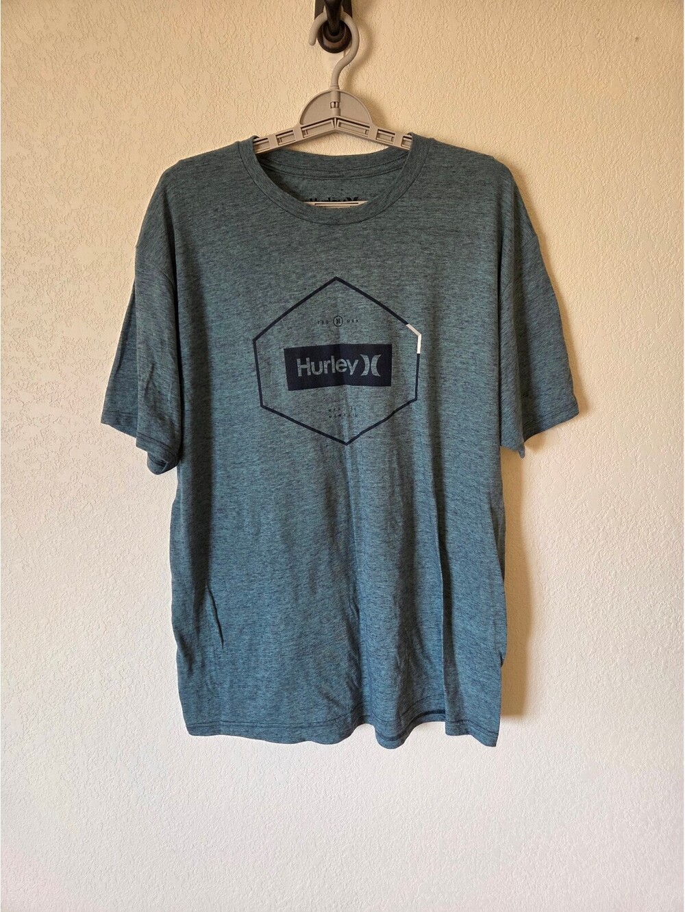 Hurley Men's Heather Blue Graphic T-Shirt Size XL Casual Short Sleeve